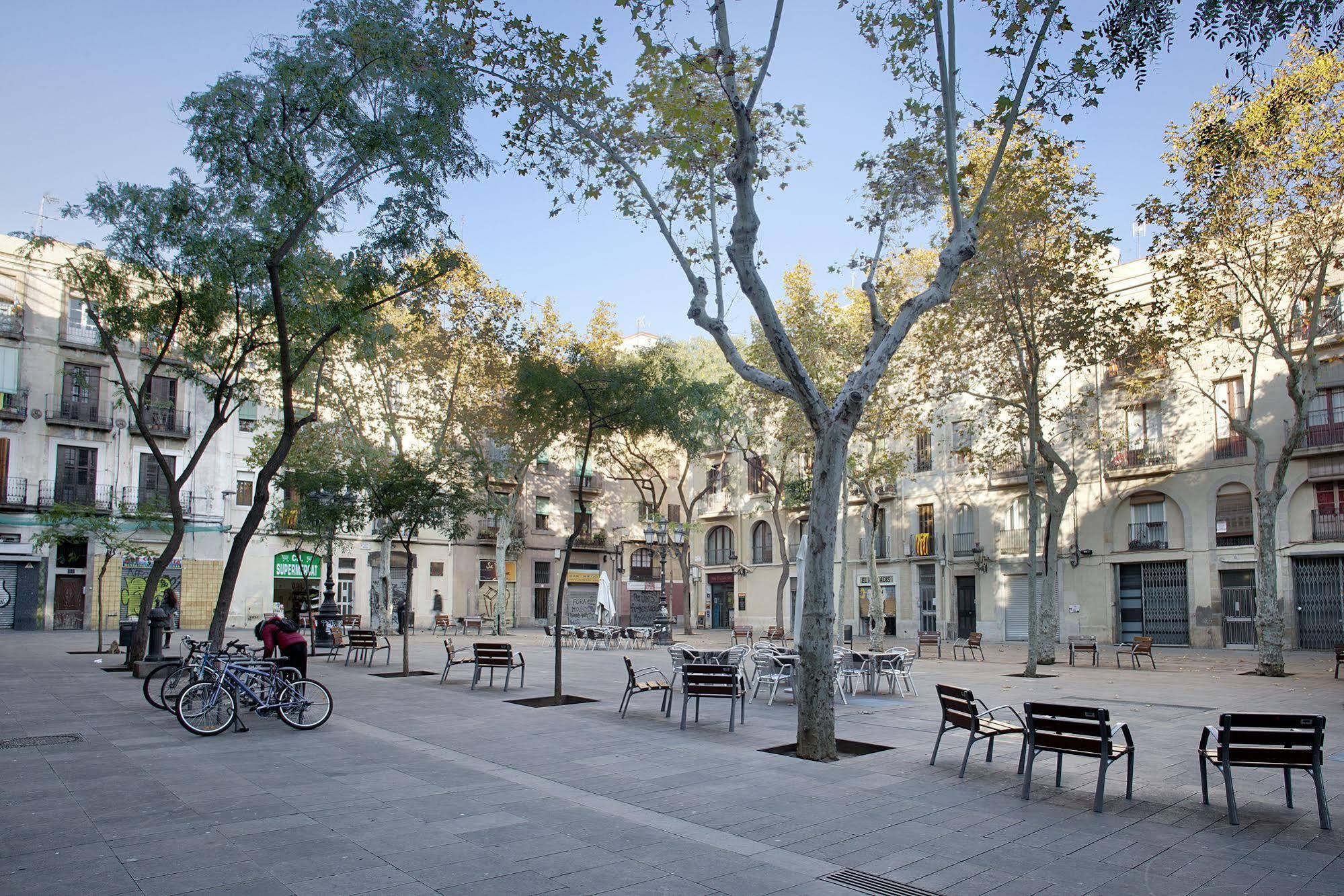 Inside Sants * Barcellona